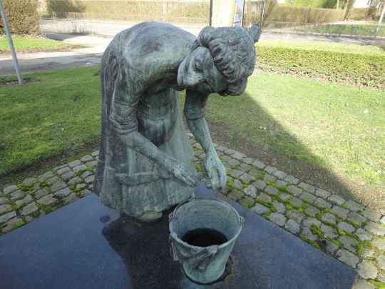 Bestand:Monument arbeiders c s.jpg