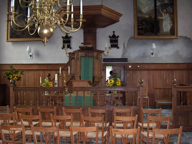 Bestand:Kerk-interieur.jpg