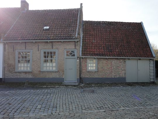 Bestand:Marktplein 8 s.jpg